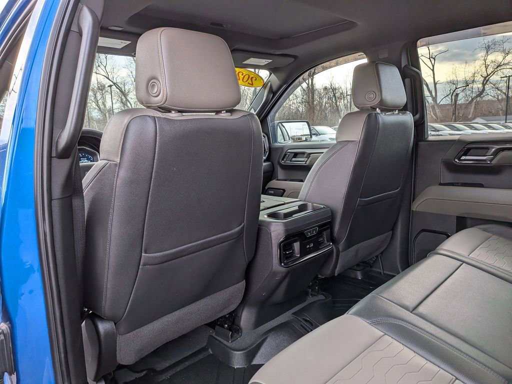 Used 2022 Chevrolet Silverado 1500 ZR2 w/ Technology Package image 17