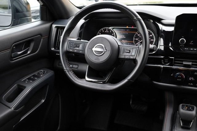 Certified 2025 Nissan Pathfinder Rock Creek AWD/4WD image 25
