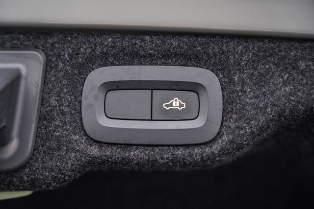 Used 2021 Volvo S60 T5 Momentum w/ Protection Package Premier image 12