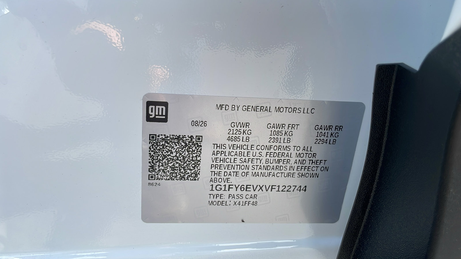New 2027 Chevrolet Bolt LT w/ Comfort Package FWD image 29
