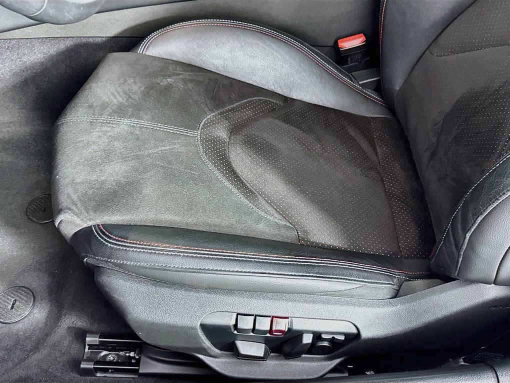 Used 2022 Toyota Supra w/ Safety & Technology Package RWD image 26