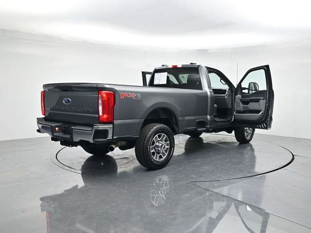 Certified 2025 Ford F350 XLT w/ FX4 Off-Road Package AWD/4WD image 43