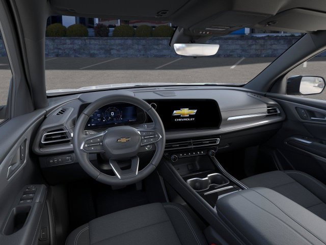 New 2027 Chevrolet Traverse LT w/ Sun and Wheel Package FWD image 15