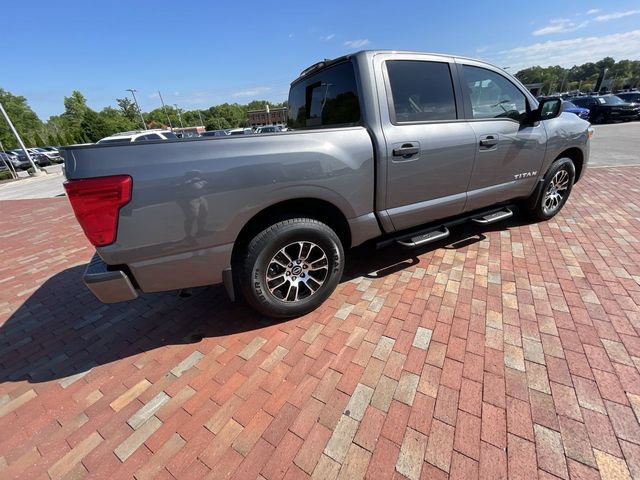 Used 2023 Nissan Titan SV w/ SV Convenience Package RWD image 14