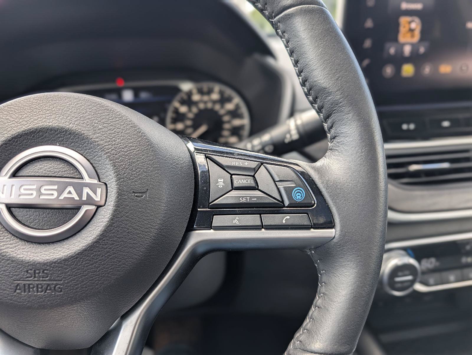 Used 2024 Nissan Altima 2.5 SL AWD/4WD image 23