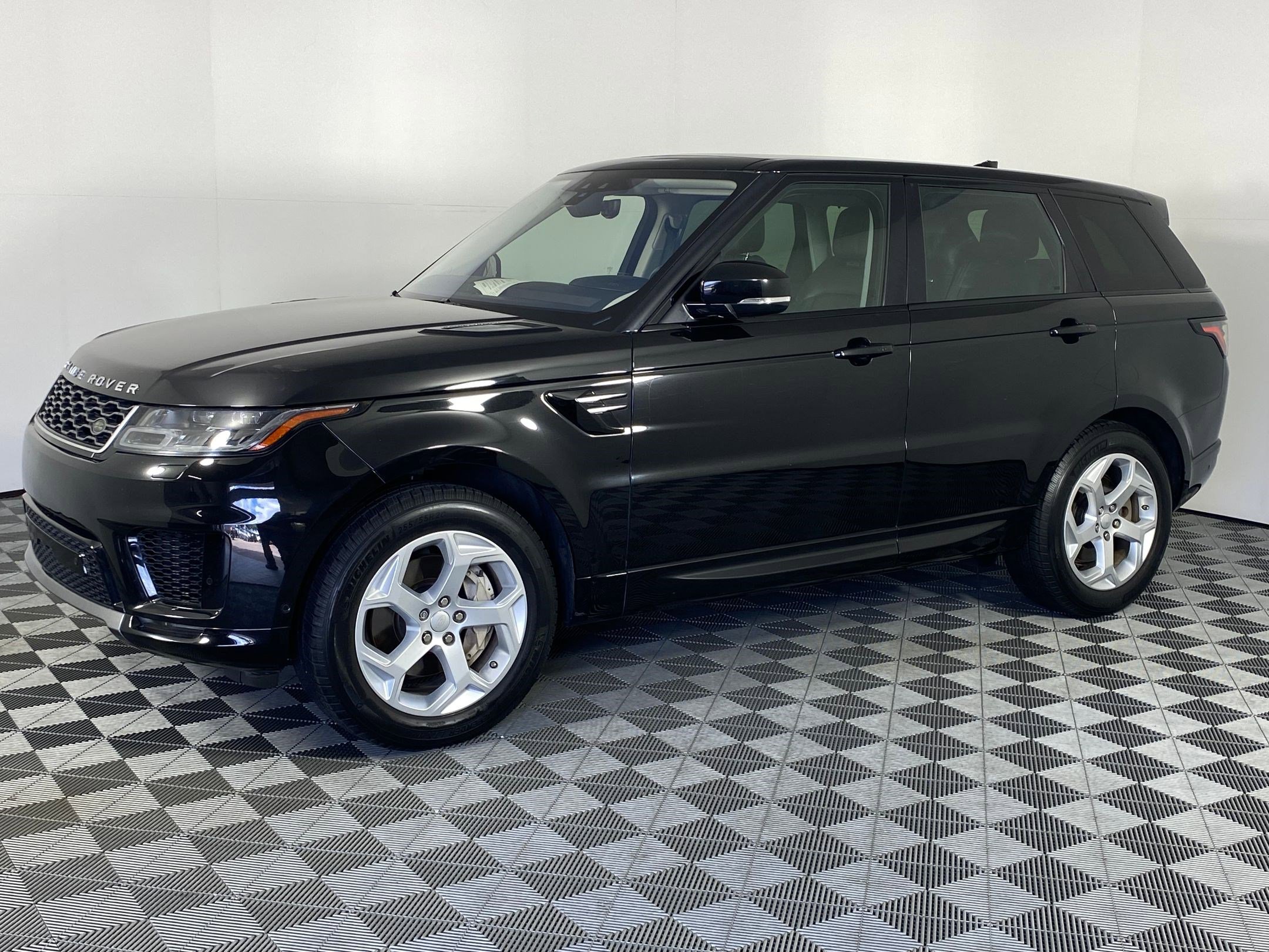Used 2020 Land Rover Range Rover Sport HSE