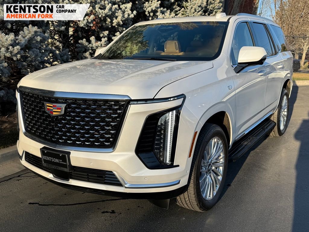 Used 2025 Cadillac Escalade Premium Luxury image 3
