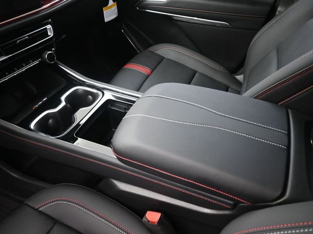 Used 2026 Chevrolet Traverse RS w/ LPO, Floor Liner Package image 9