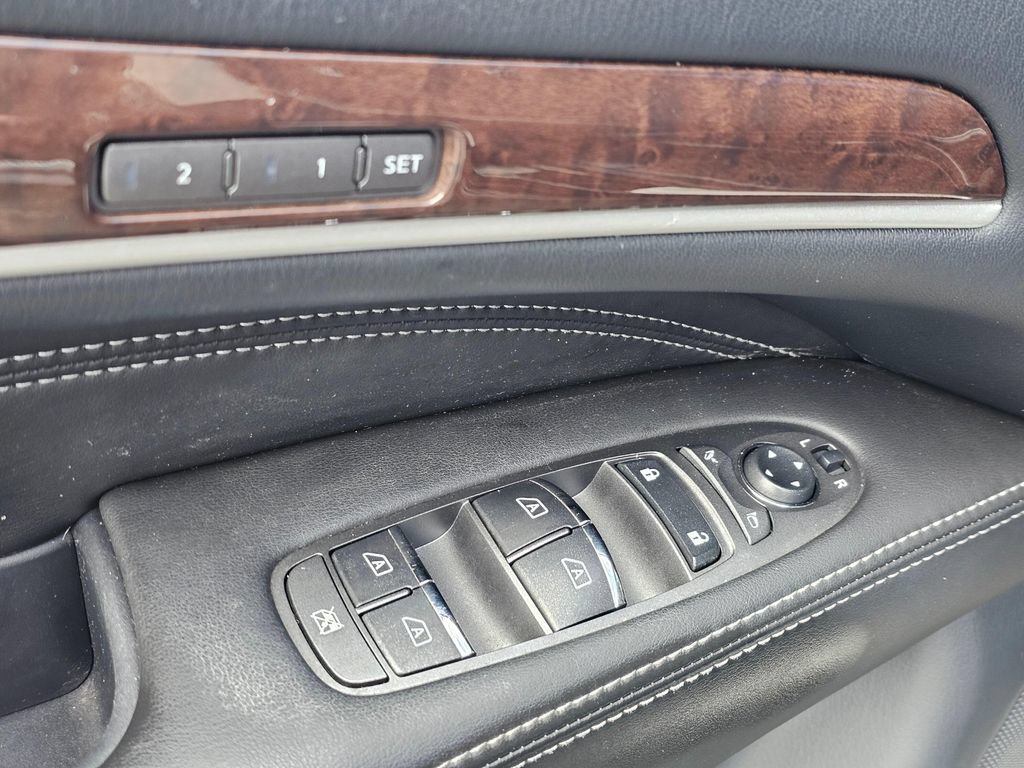 Used 2019 INFINITI QX60 Luxe w/ Sensory Package AWD/4WD image 23