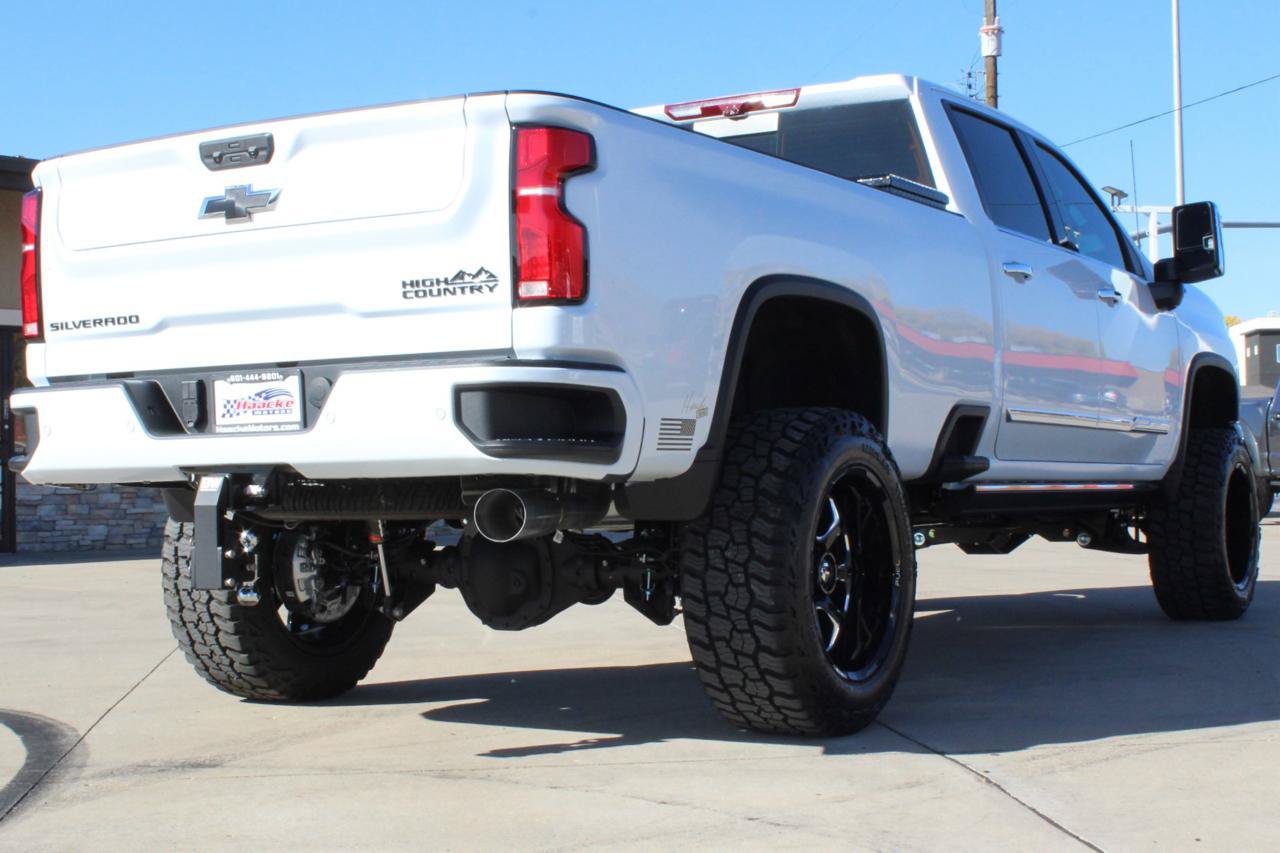 Used 2026 Chevrolet Silverado 3500 High Country w/ High Country Premium Package AWD/4WD image 24