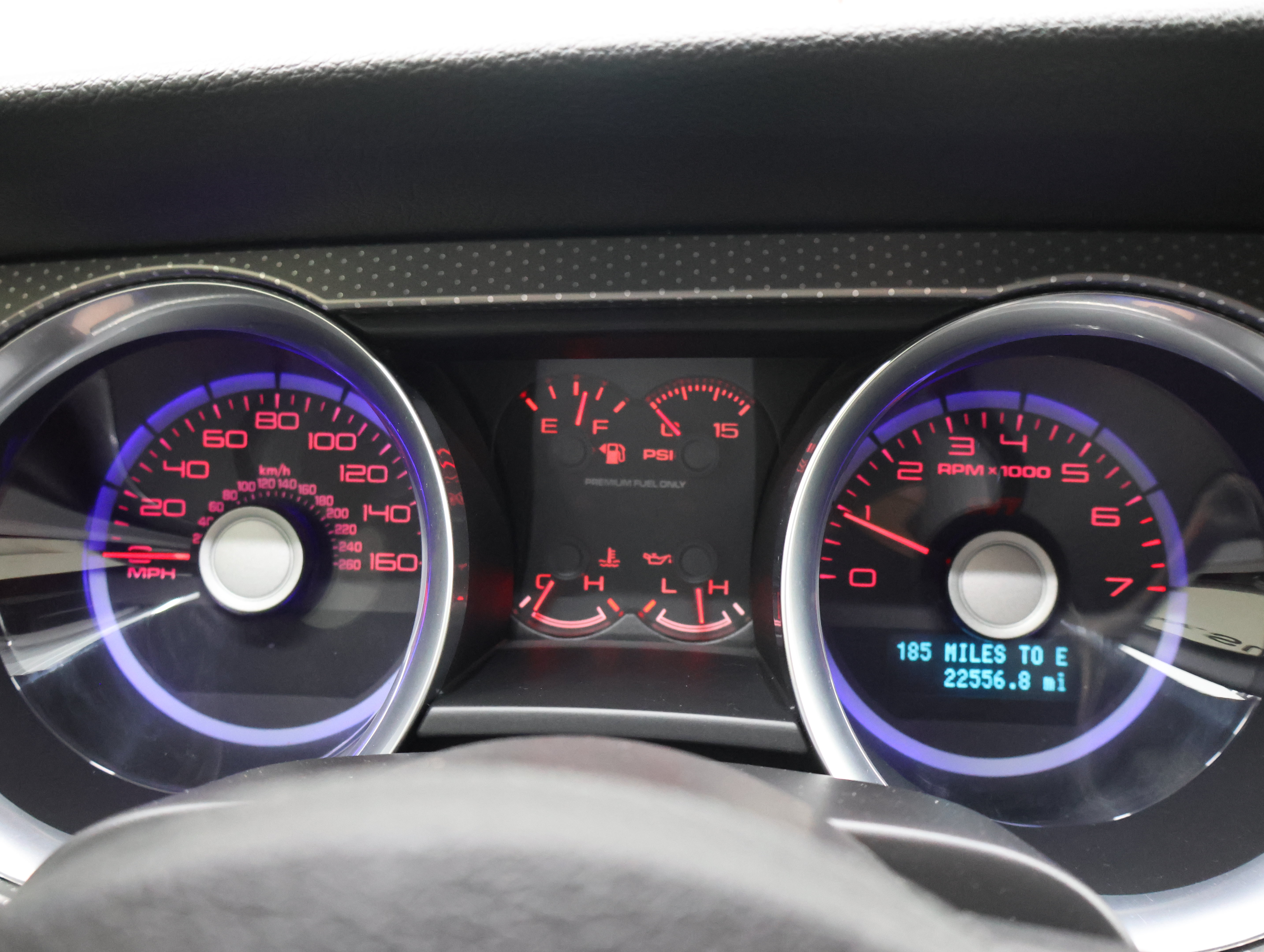 Used 2011 Ford Mustang Shelby GT500 RWD image 8