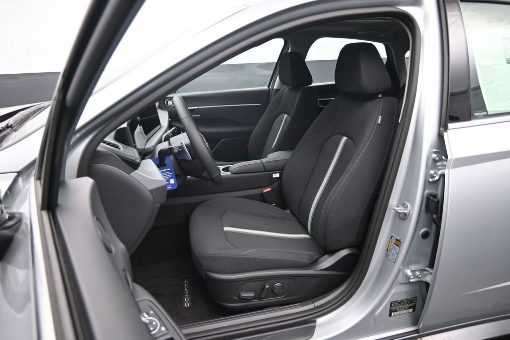 New 2026 Hyundai Sonata SEL FWD image 19