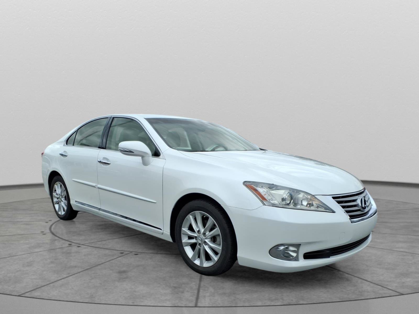 Used 2010 Lexus ES 350 image 3