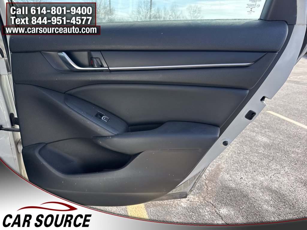 Used 2018 Honda Accord Sport image 32