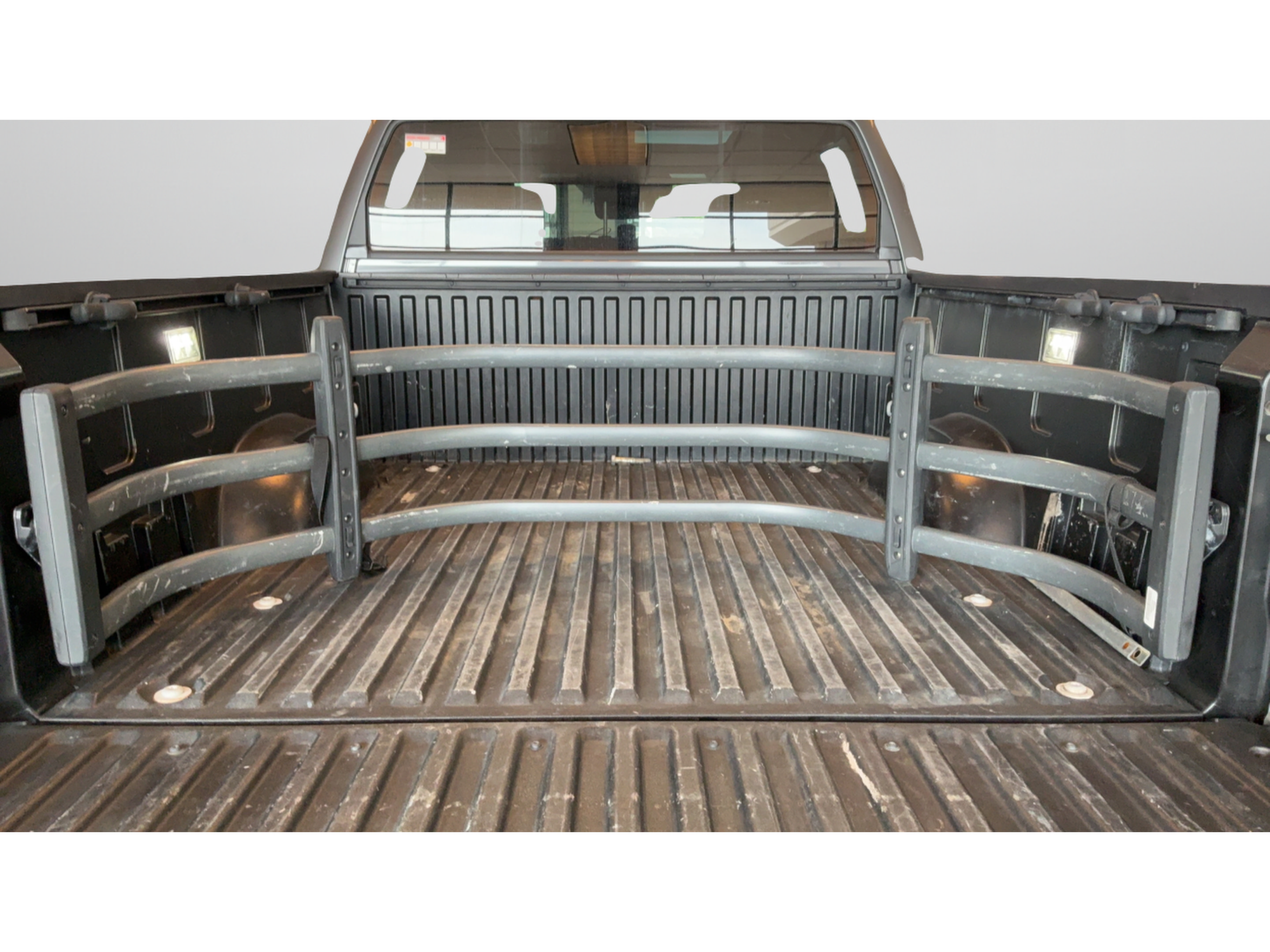 Used 2024 Toyota Tundra Platinum AWD/4WD image 36
