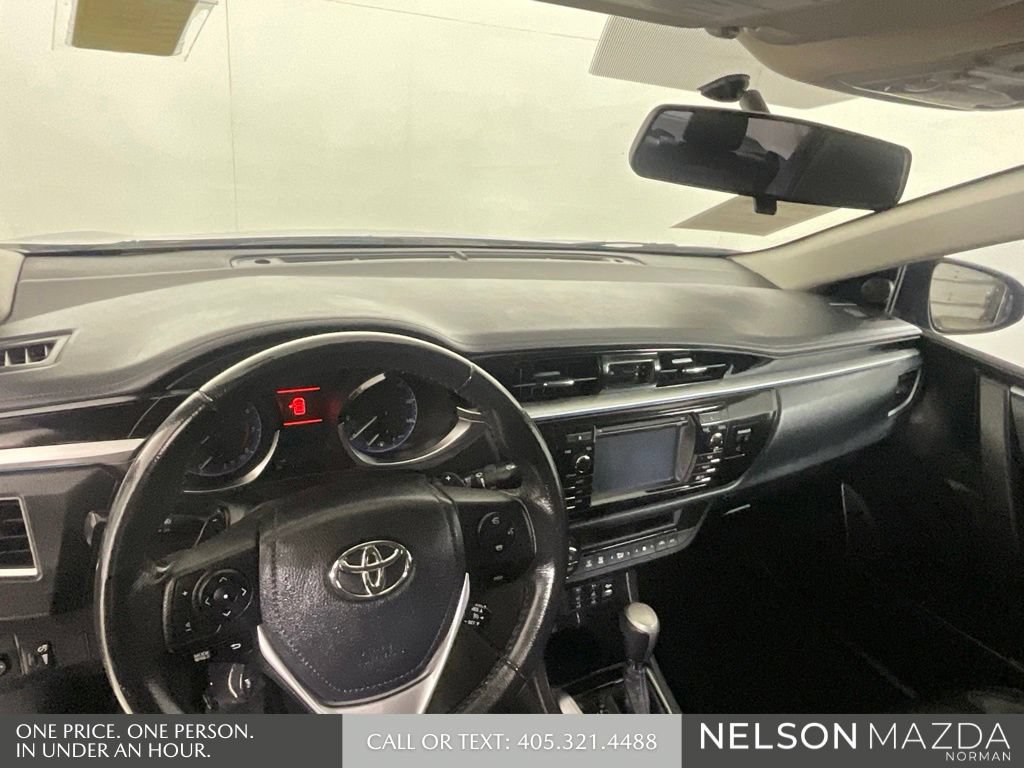 Used 2015 Toyota Corolla S Premium FWD image 31