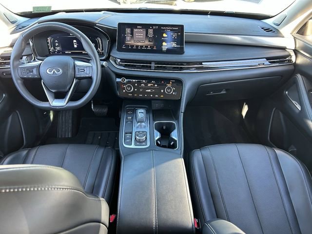 Certified 2025 INFINITI QX60 Luxe w/ Vision Package AWD/4WD image 16