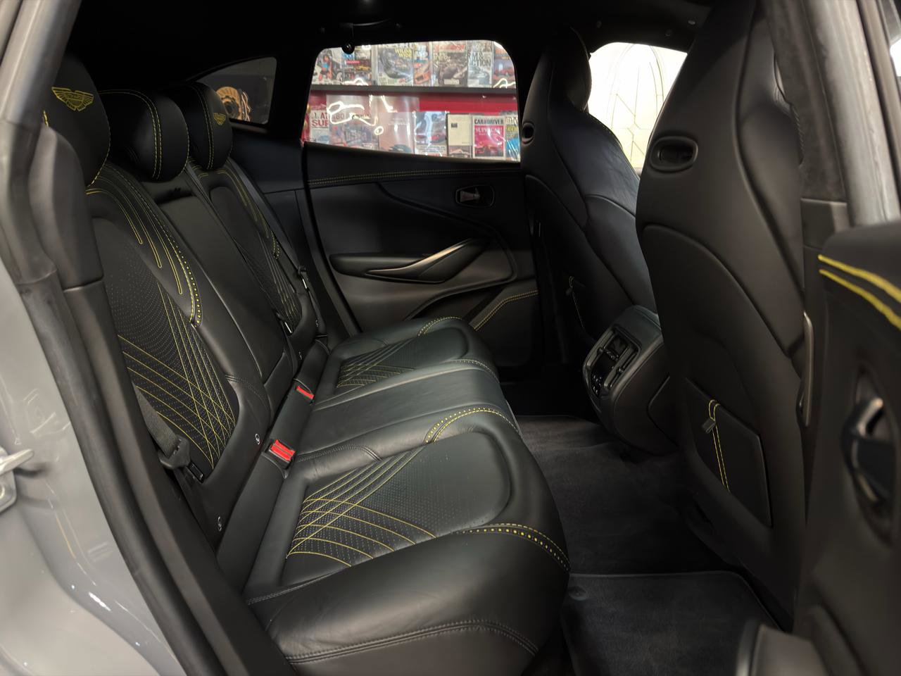 Used 2021 Aston Martin DBX image 26