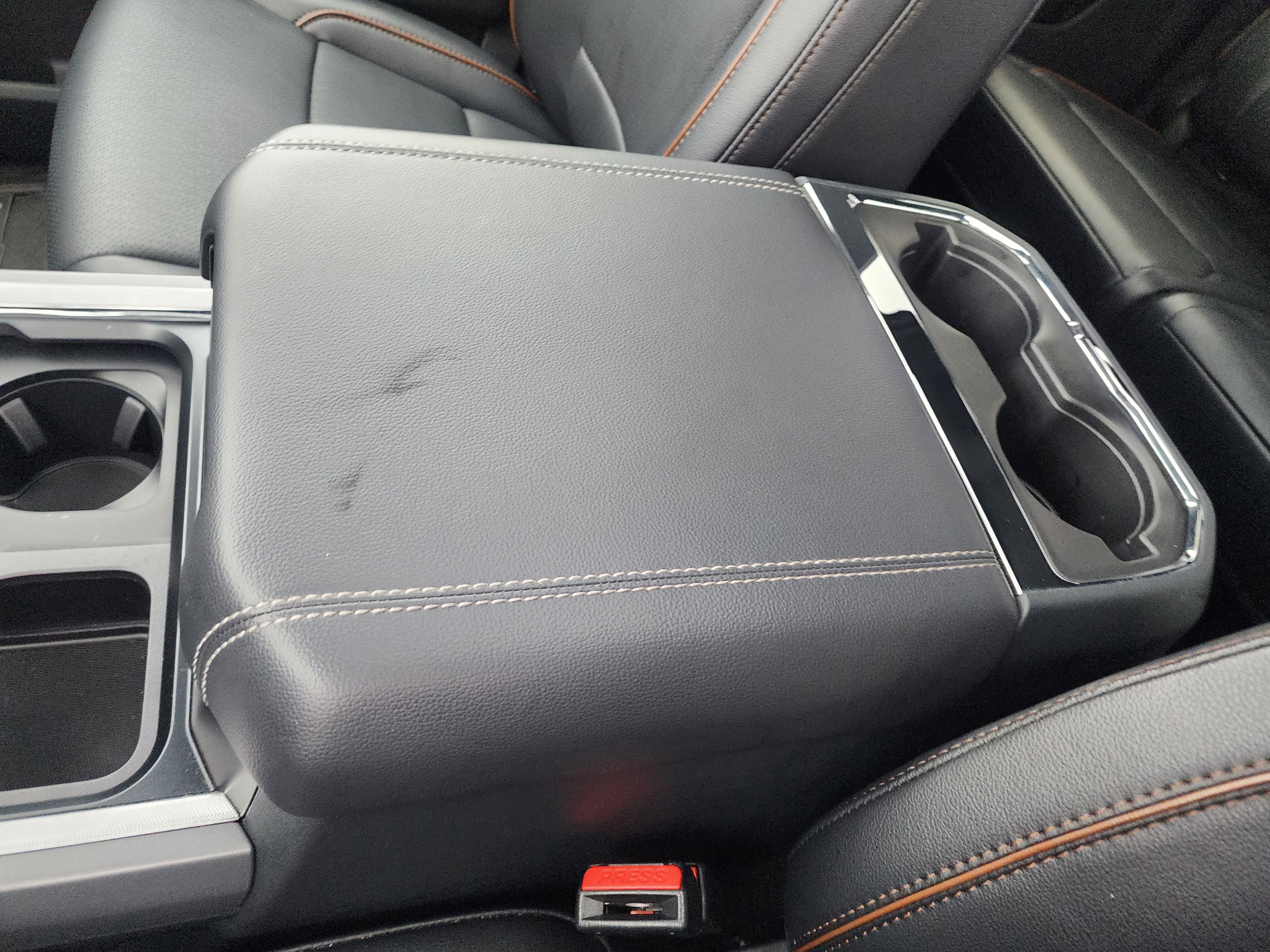 Used 2025 Ford F250 Lariat w/ Lariat Ultimate Package image 35