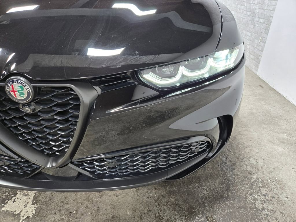 Used 2024 Alfa Romeo Tonale Veloce image 6