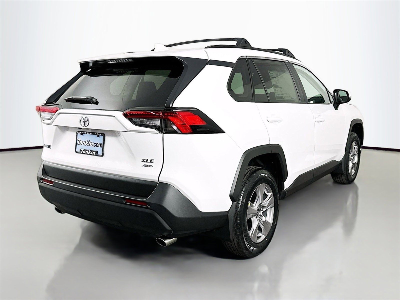 New 2025 Toyota RAV4 XLE image 7