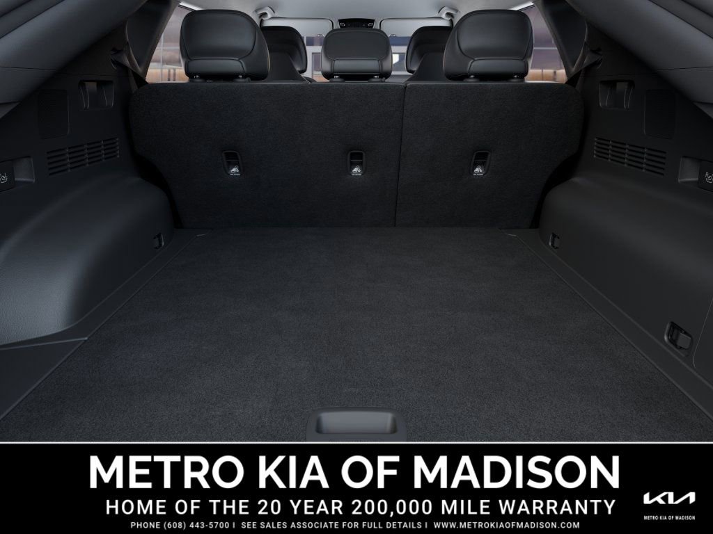 New 2025 Kia EV6 Wind image 19