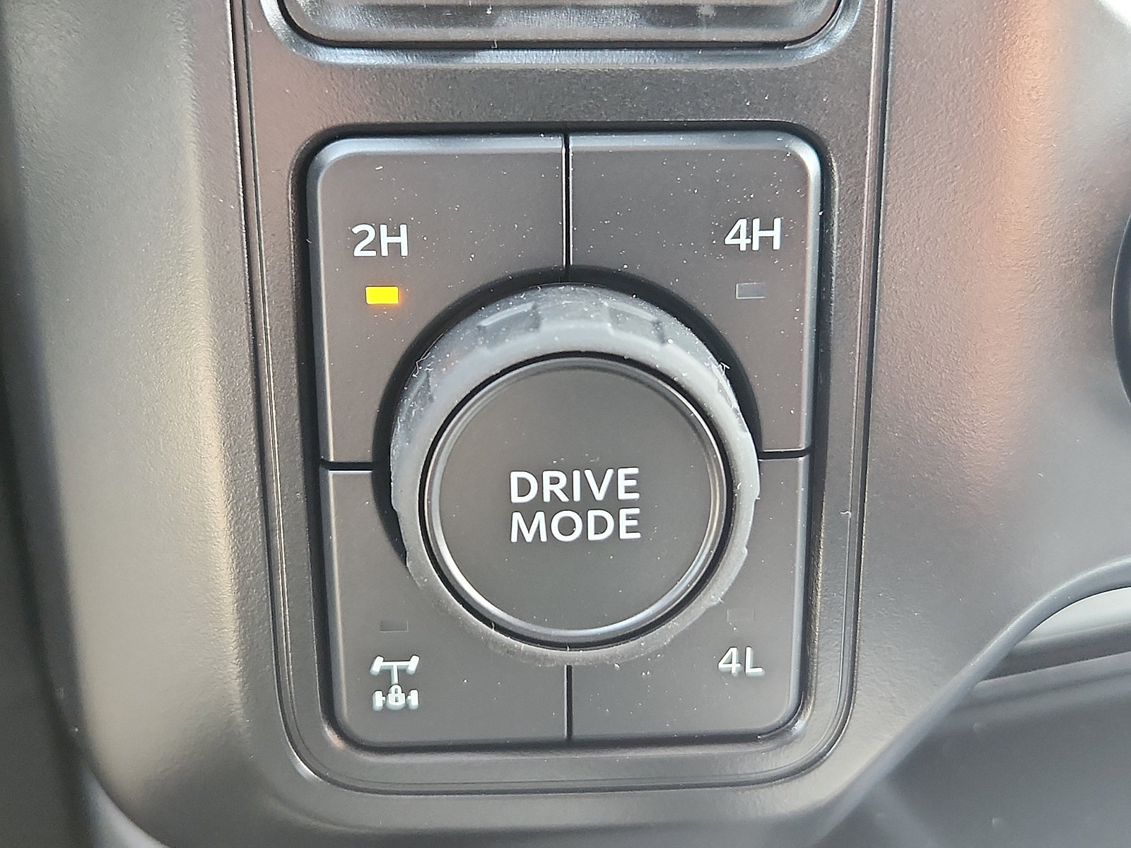 New 2026 Ford F250 Lariat w/ FX4 Off-Road Package AWD/4WD image 17