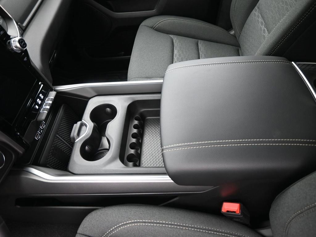 New 2026 RAM 1500 2WD Crew Cab image 9