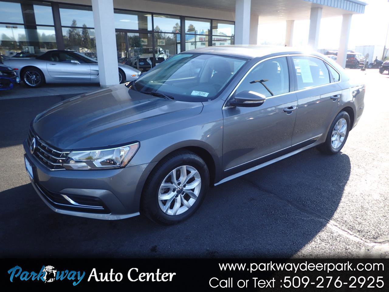 Used 2017 Volkswagen Passat 1.8T S FWD image 1