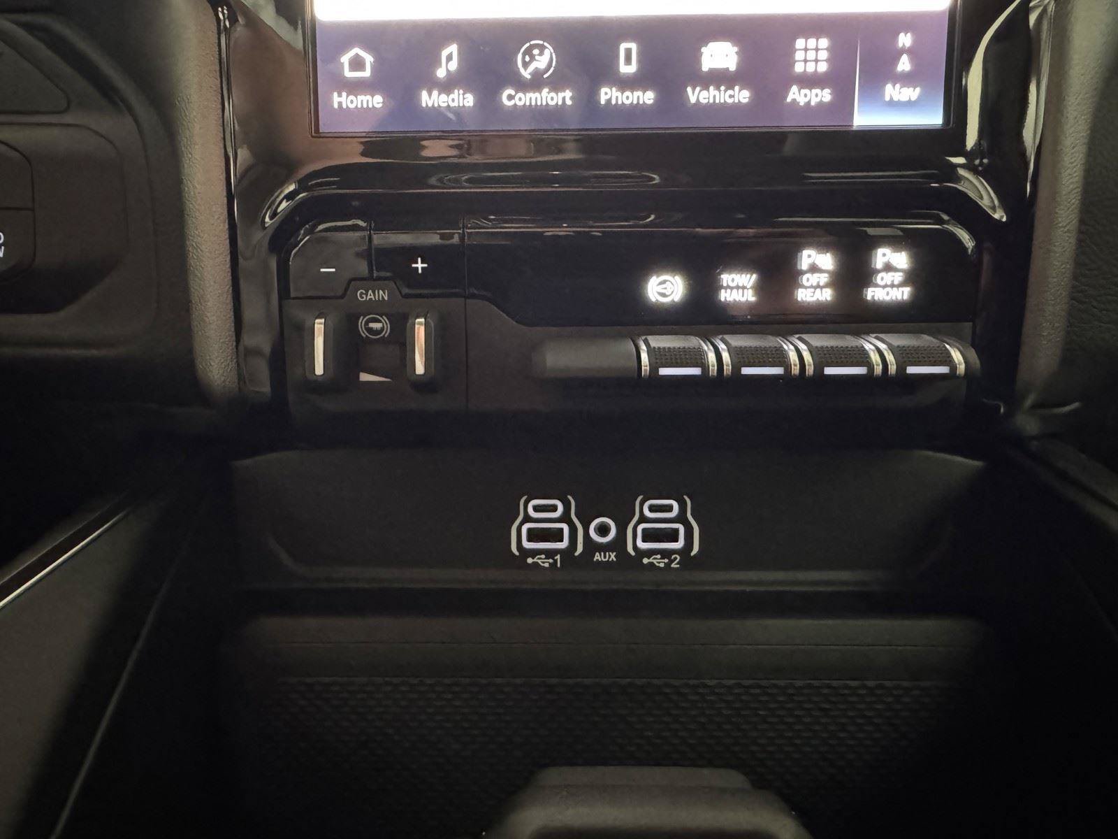 New 2026 RAM 3500 Lone Star AWD/4WD image 17