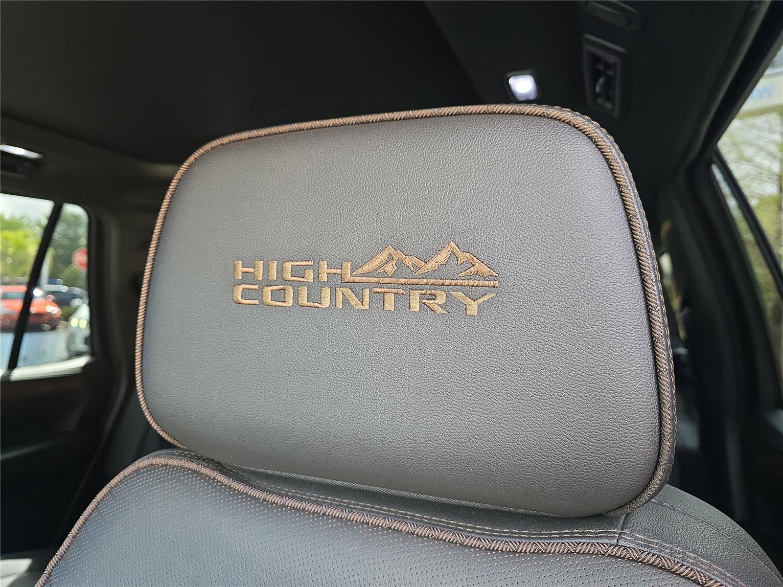 Used 2023 Chevrolet Tahoe High Country AWD/4WD image 20