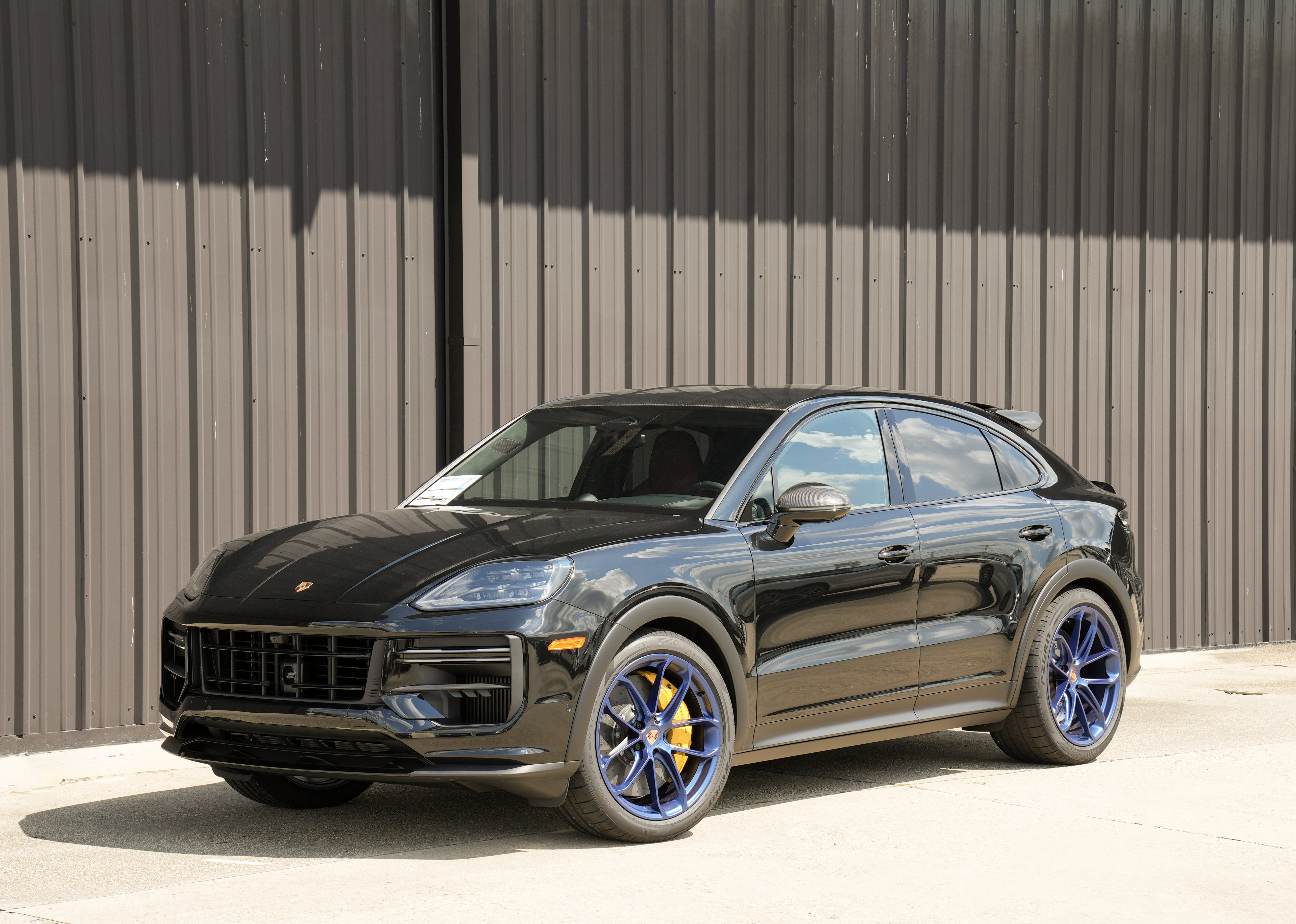 New 2026 Porsche Cayenne Turbo GT AWD/4WD image 1
