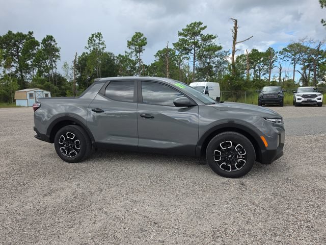 Used 2022 Hyundai Santa Cruz SEL FWD image 2