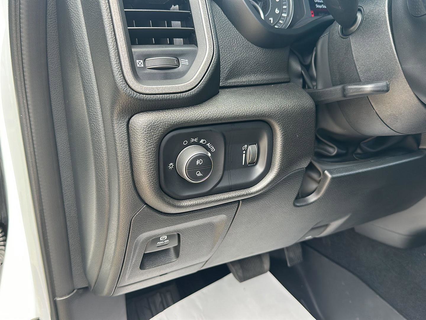 Used 2025 RAM 1500 Tradesman image 22