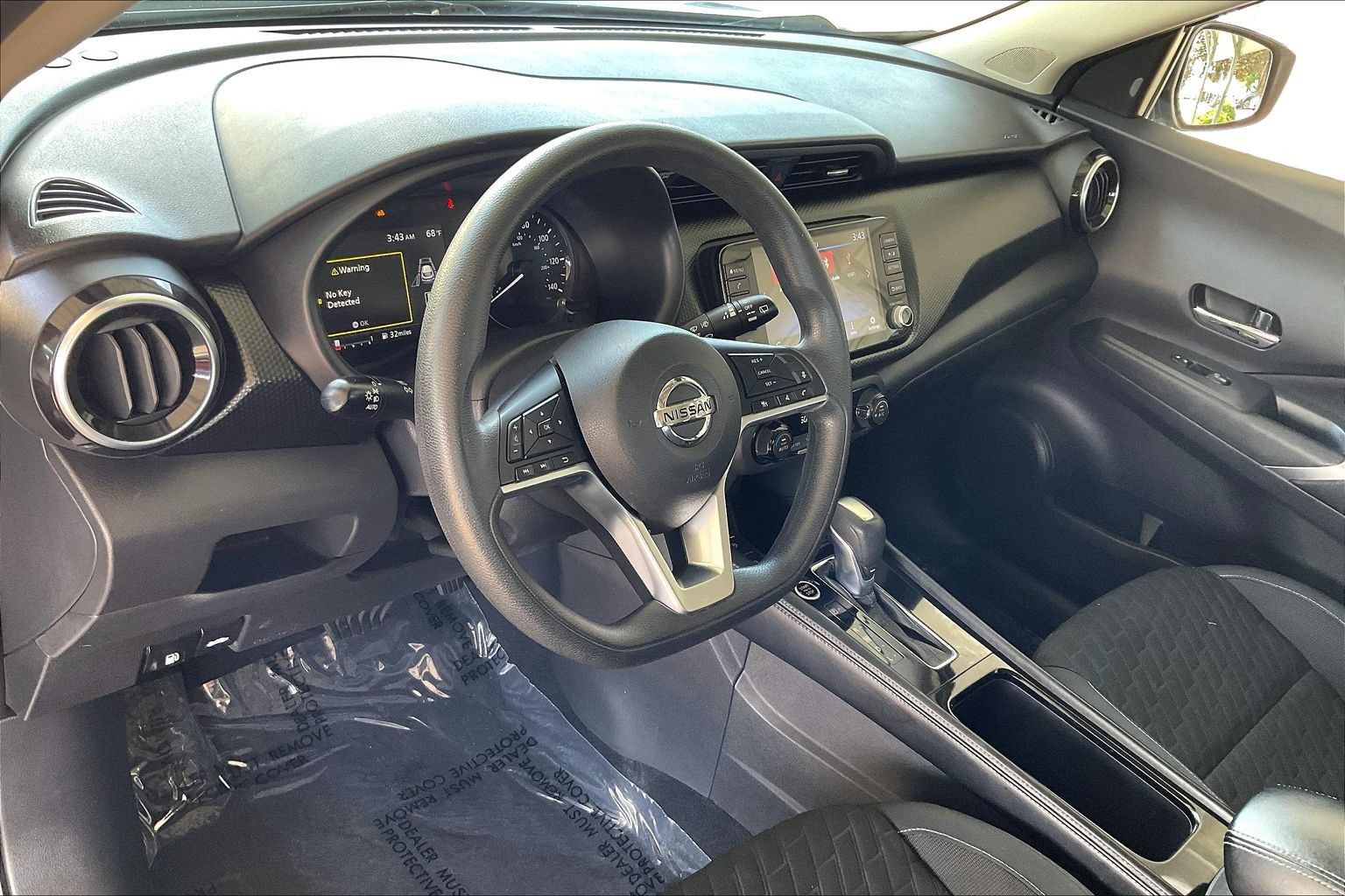 Used 2021 Nissan Kicks SV FWD image 15