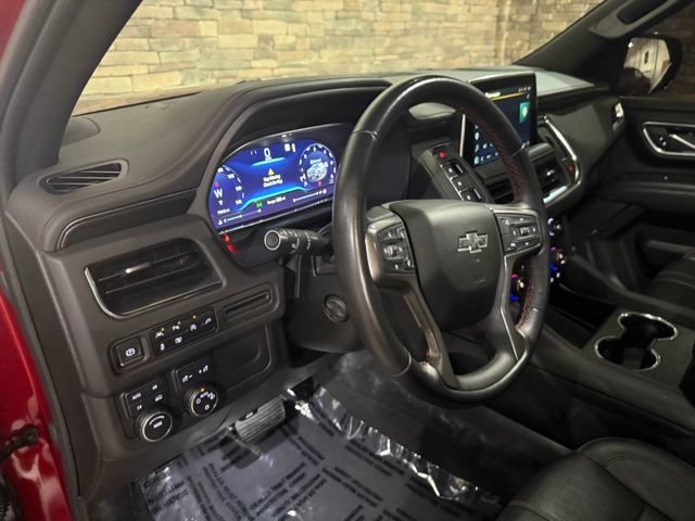 Used 2022 Chevrolet Suburban RST w/ Luxury Package AWD/4WD image 26