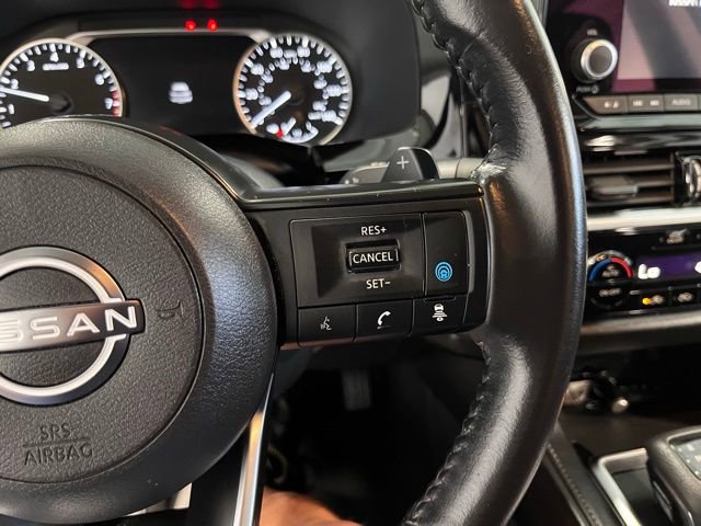 Used 2024 Nissan Pathfinder SV FWD image 27