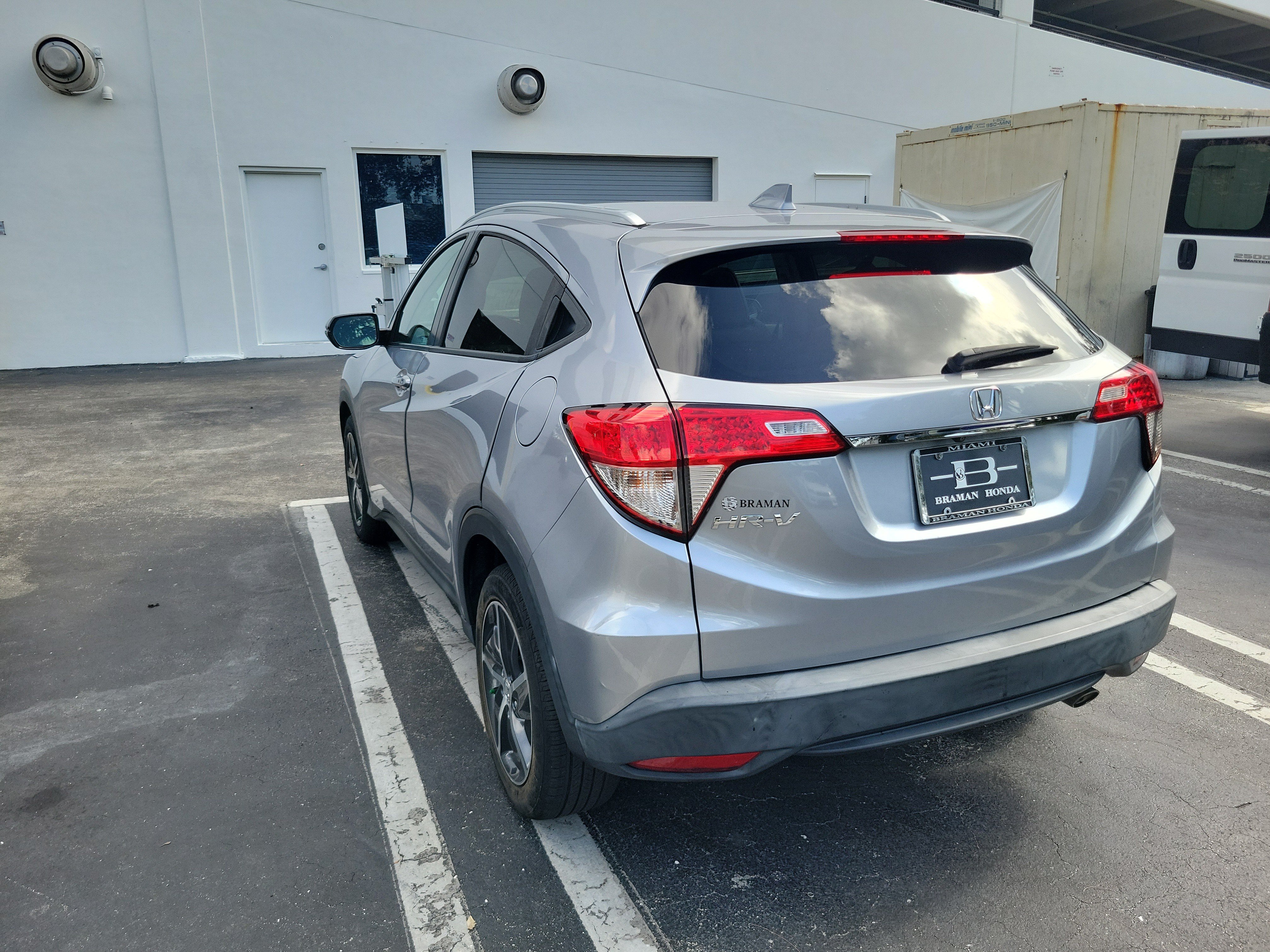 Certified 2022 Honda HR-V EX-L image 4