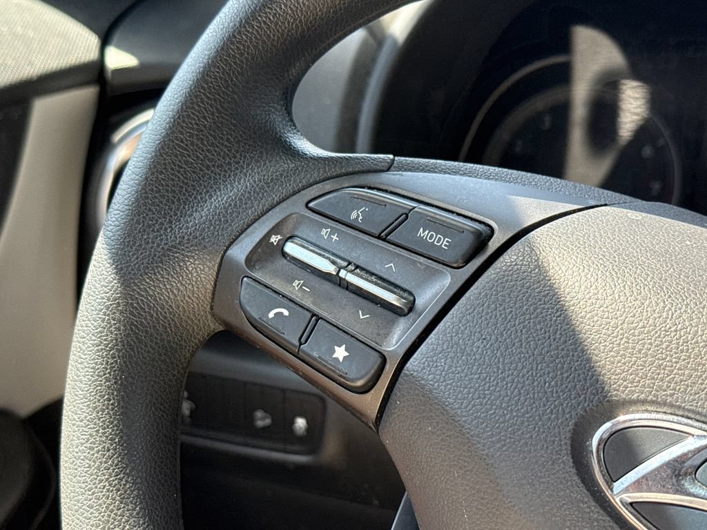 Used 2022 Hyundai Kona SEL w/ Cargo Package FWD image 24