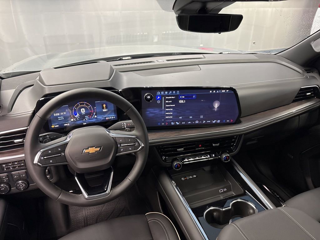 New 2026 Chevrolet Suburban Premier image 29