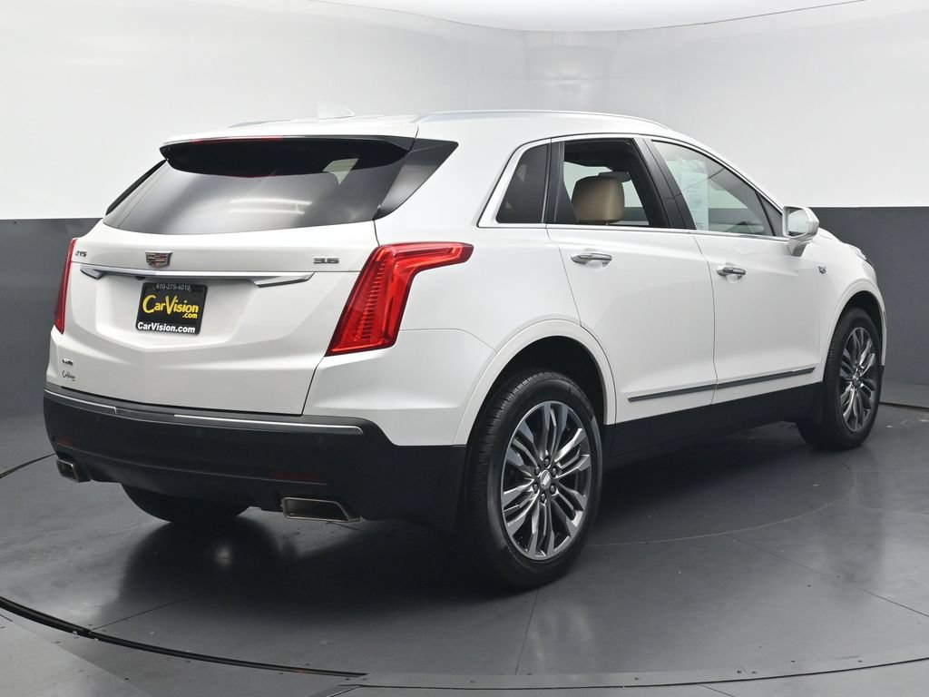 Used 2018 Cadillac XT5 Premium Luxury AWD/4WD image 5