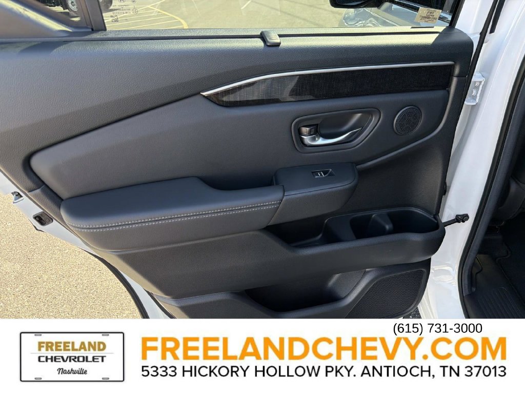 Used 2024 Honda Pilot Elite image 16