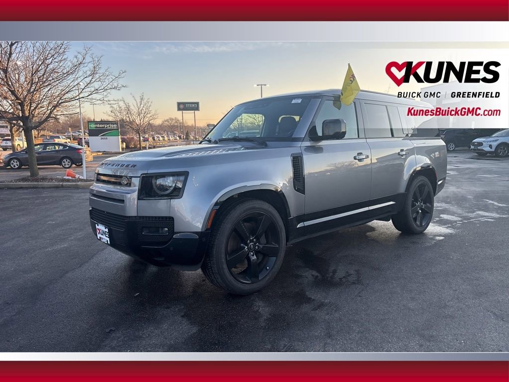 Used 2024 Land Rover Defender 130 X-Dynamic SE AWD/4WD image 10