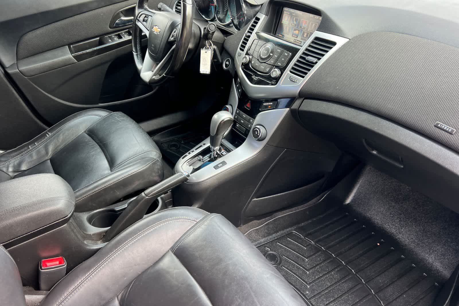 Used 2014 Chevrolet Cruze LTZ w/ RS Package FWD image 15