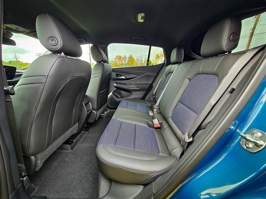 New 2026 Buick Envista Preferred w/ Convenience I Package image 31