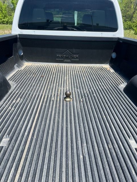 Used 2015 Ford F250 XLT w/ XLT Premium Package AWD/4WD image 15