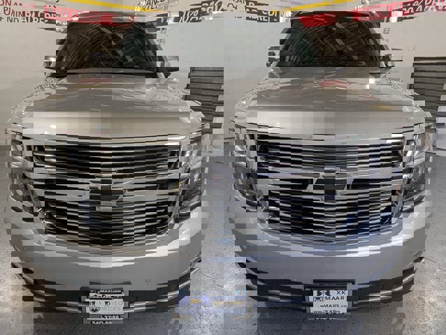 Used 2017 Chevrolet Suburban Premier image 2