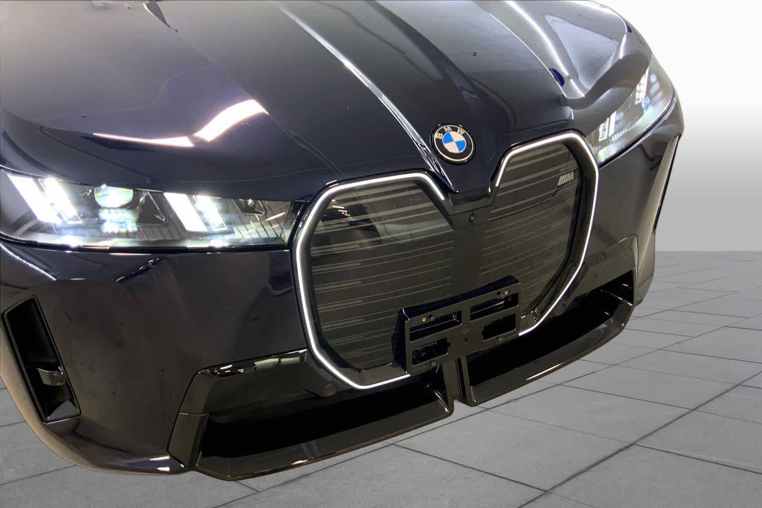 Used 2026 BMW iX M70 AWD/4WD image 32