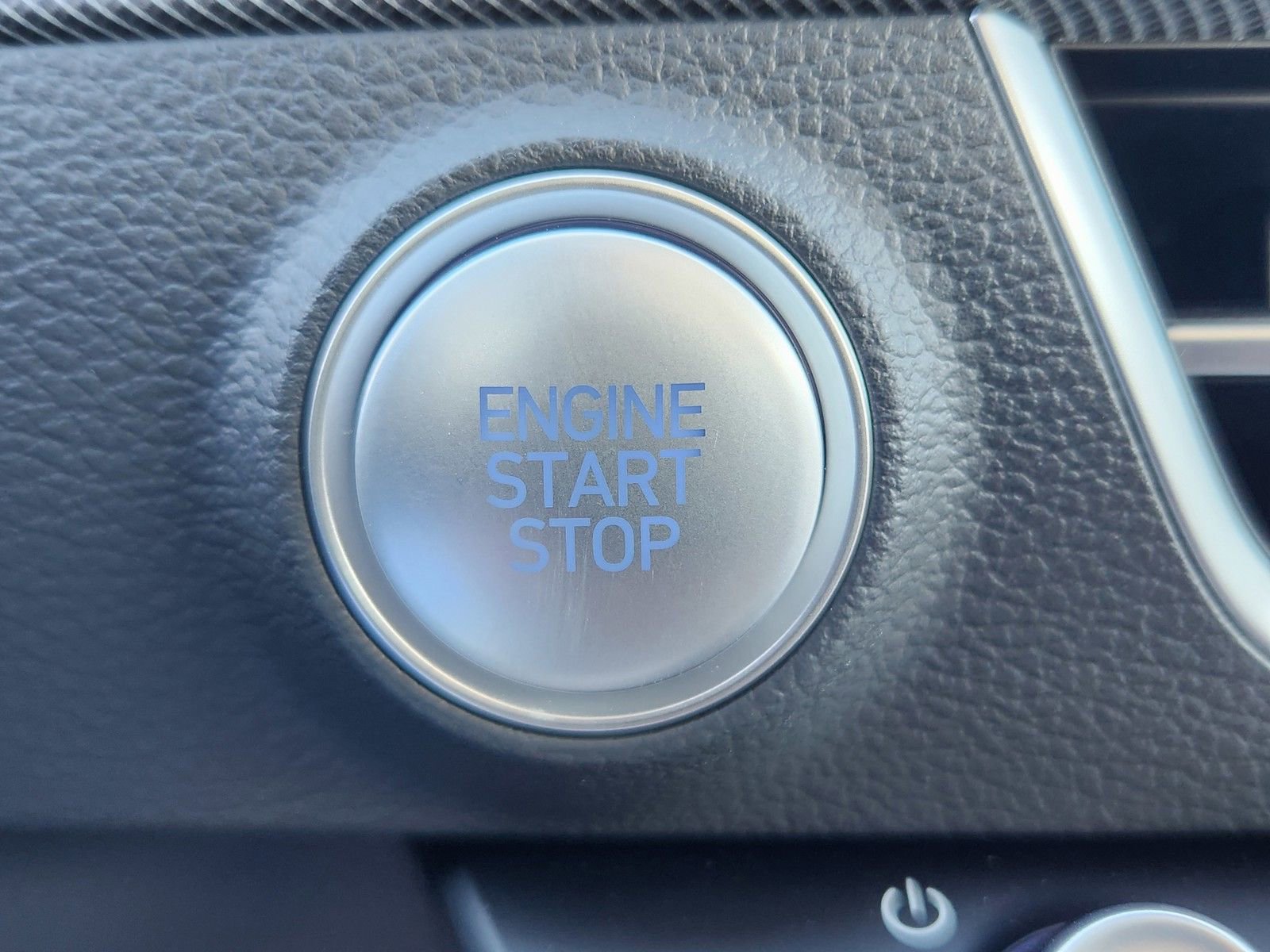 New 2025 Hyundai Sonata SEL FWD image 29