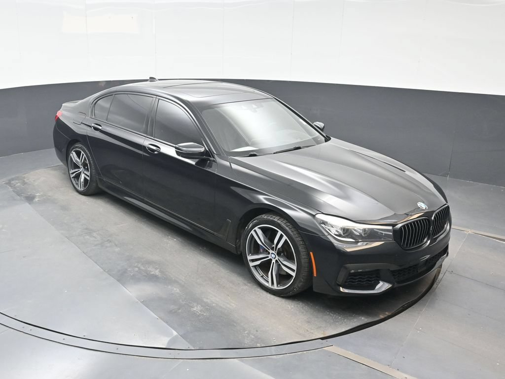 Used 2019 BMW 740i w/ M Sport Package RWD image 24